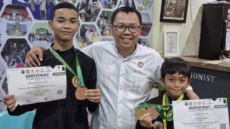 Atlet Muda Rindang Indonesia Sabet Tiga Medali pada Kejuaraan Pencak Silat Se-Jawa Barat – Jangan Sampai Terlewat