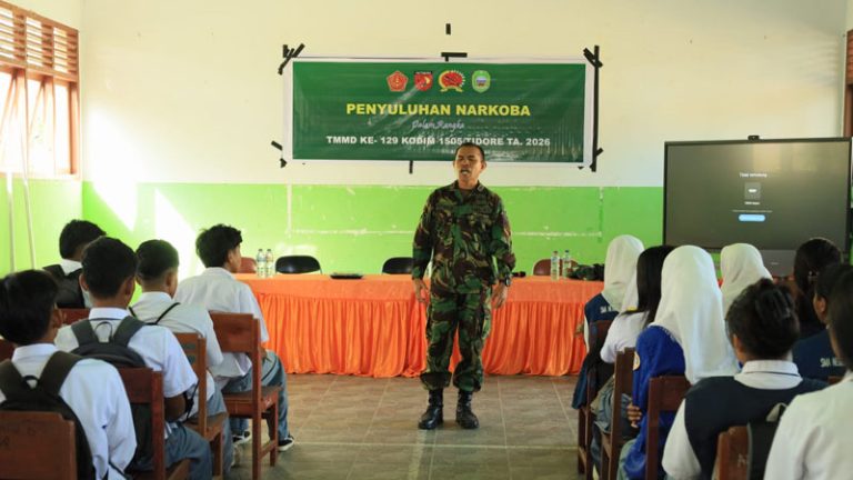 Selamatkan Masa Depan Bangsa, Satgas TMMD ke-129 Kodim 1505/Tidore Gelar Penyuluhan Bahaya Narkoba – Jangan Sampai Terlewat