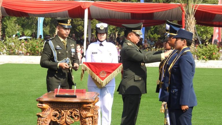 Kodiklat TNI Cetak 734 Perwira Prajurit Karier TNI Gelombang I TA 2026 Siap Mengabdi kepada Bangsa dan Negara – Jangan Sampai Terlewat