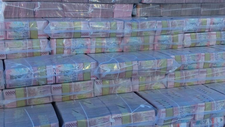 Penampakan Uang Rp 165 Miliar Hasil Sitaan TPPU Narkotika BNN, Ditumpuk Berbentuk Piramida – Jangan Sampai Terlewat